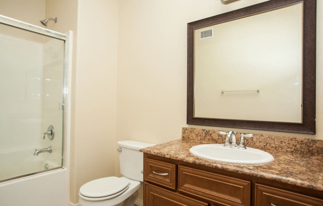 Designer Bathroom Suites at The Verandas, Canoga Park, CA, 91304