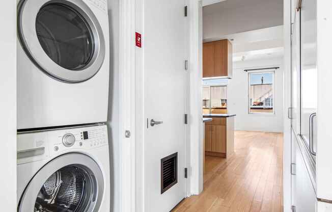 148 N 10 ST
