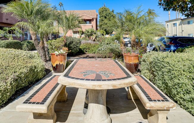 1 bed, 1 bath, 600 sqft, $2,000, Unit 10