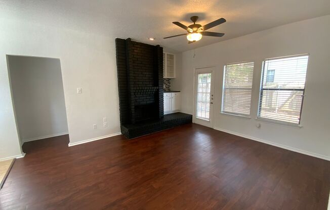2 beds, 2 baths, 1,110 sqft, $1,750, Unit 9514B