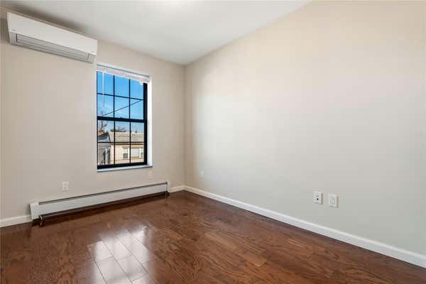 2 beds, 1 bath, 685 sqft, $2,600, Unit 2