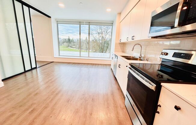 1 bed, 1 bath, 474 sqft, $2,150, Unit 410 5th #309