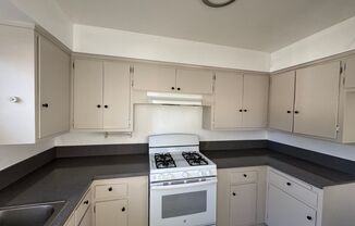 El Sereno Apartments