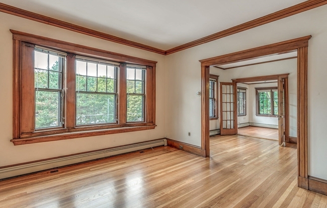 375 Mt Auburn St