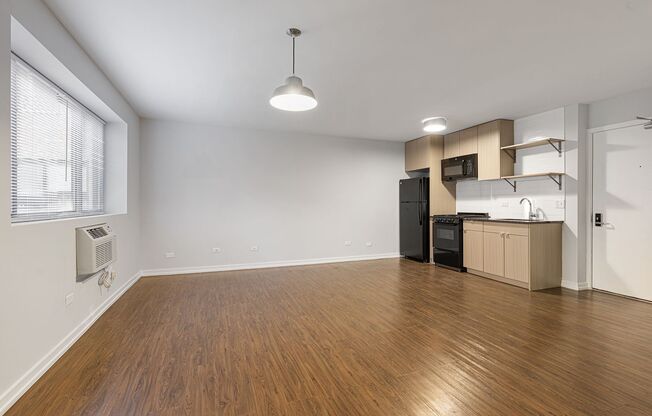 1 bed, 1 bath, 351 sqft, $1,750, Unit 406