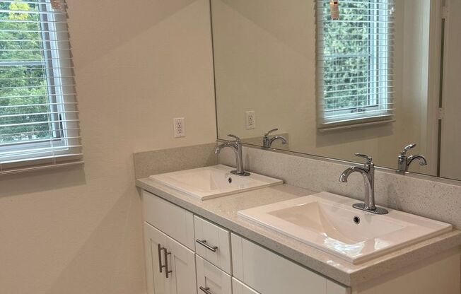 2 beds, 2.5 baths, 1,349 sqft, $4,700, Unit 123