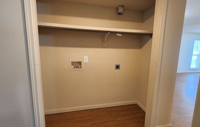 2 Bedroom/2 Bathroom Townhouse with Garage - 62+