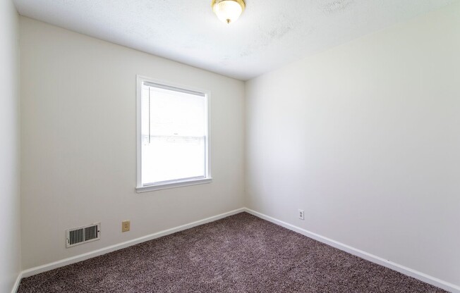 3 beds, 1 bath, $1,350