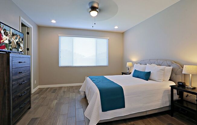 4 beds, 3 baths, $5,460