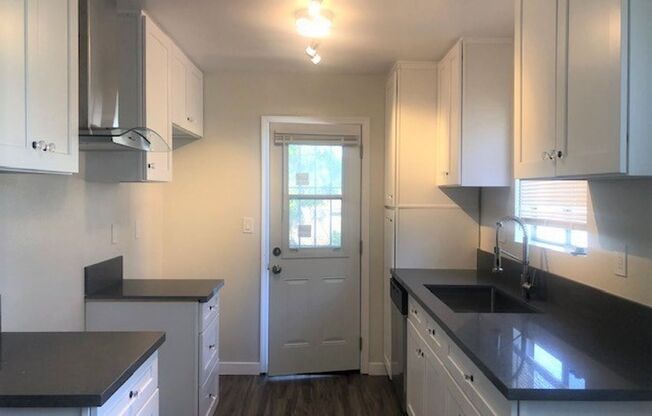 1 bed, 1 bath, $1,750