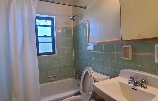2 beds, 1 bath, 1 sqft, $1,010, Unit ABB - B-08
