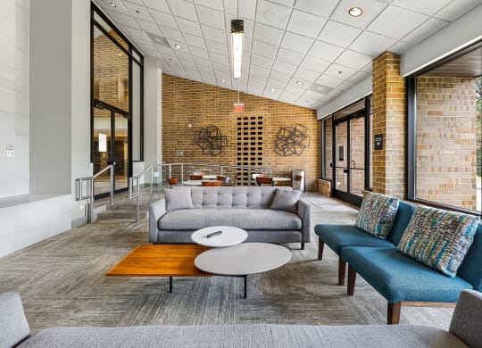 Resident Clubhouse At Iroquois Club Apartments In Naperville, IL