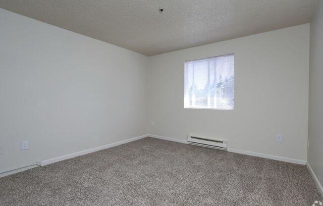 2 beds, 1 bath, 797 sqft, $1,599, Unit 108