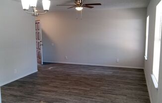 2 beds, 1 bath, $1,150