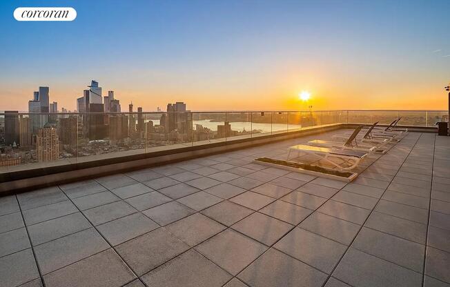 Studio, 1 bath, 615 sqft, $4,250, Unit 26D