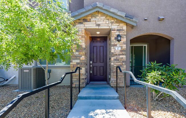 3 beds, 2.5 baths, $2,150, Unit # 87