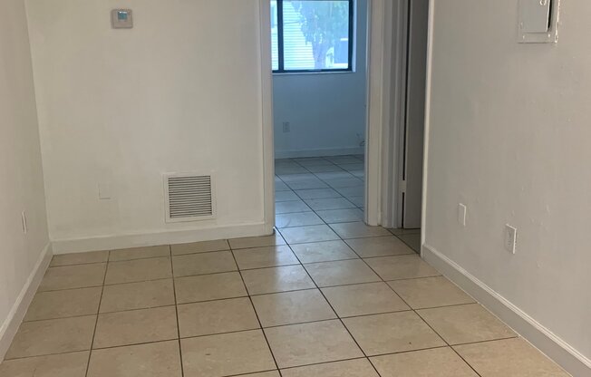 1144 NW 5 St 3