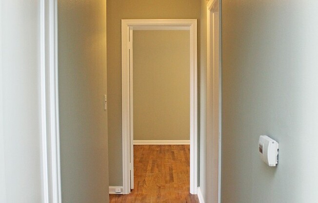2 beds, 1 bath, 770 sqft, $1,495, Unit 5141