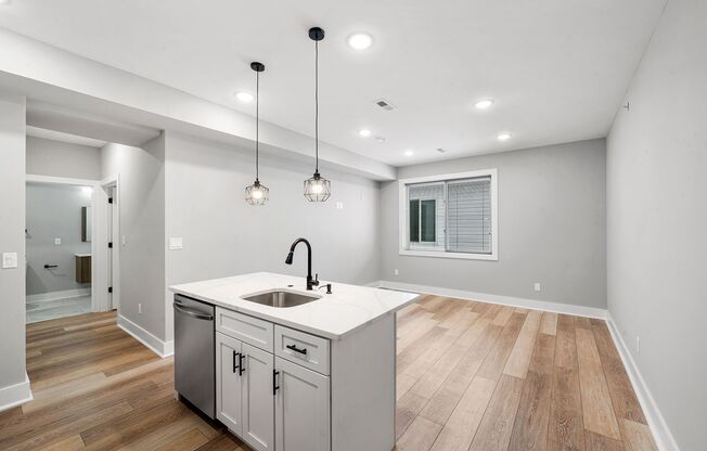 1 bed, 1 bath, 493 sqft, $1,499, Unit 303