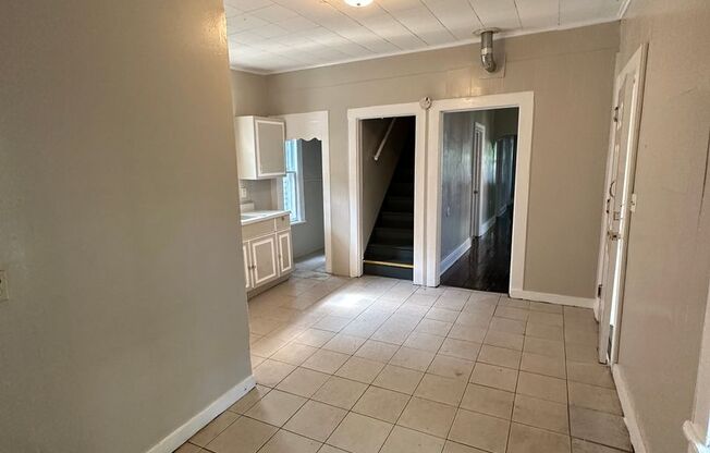 4 beds, 1 bath, $1,499