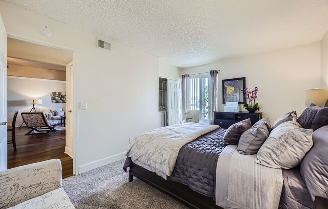 1 bed, 1 bath, 720 sqft, $1,513