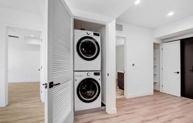 1 bed, 1 bath, 650 sqft, $3,250, Unit 501