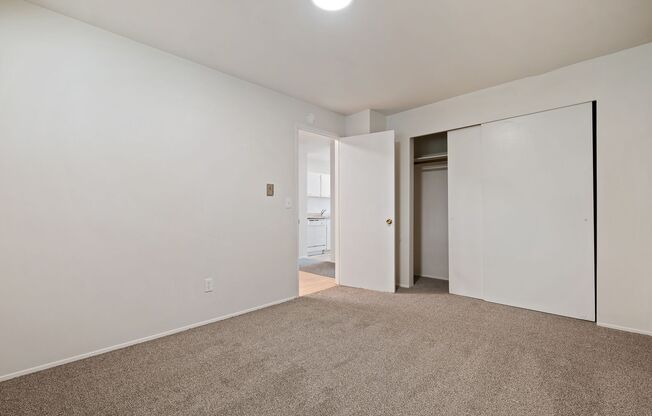 1 bed, 1 bath, 640 sqft, $1,595, Unit 306