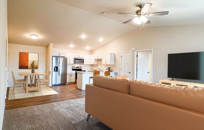 2 beds, 2 baths, 1,571 sqft, $1,860