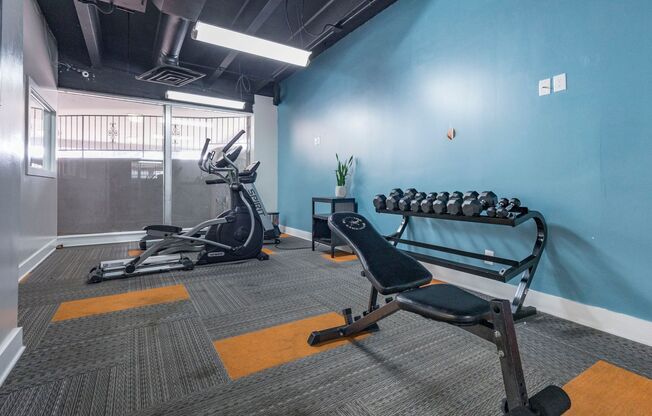 2 beds, 2 baths, $895, Unit 309