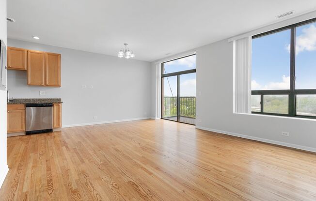 2 beds, 2 baths, 950 sqft, $2,500, Unit 503
