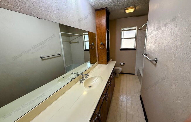 4 beds, 3 baths, 2,321 sqft, $2,695