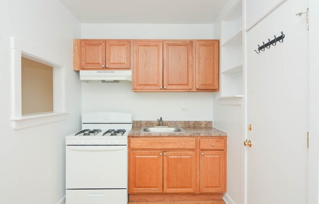 2617.5 North Spaulding Ave.