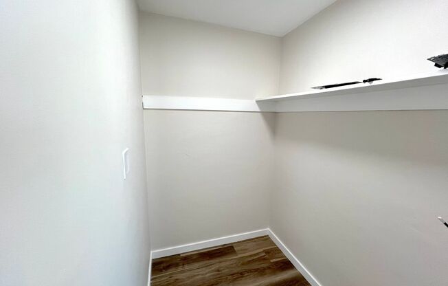 Studio, 1 bath, $1,995, Unit 6