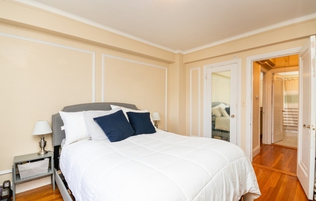 1 bed, 1 bath, 722 sqft, $2,600, Unit 603