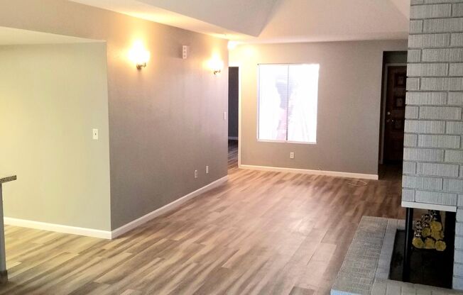 Remodeled 2 Bed 2 Bath Townhouse, Ready for Move In!