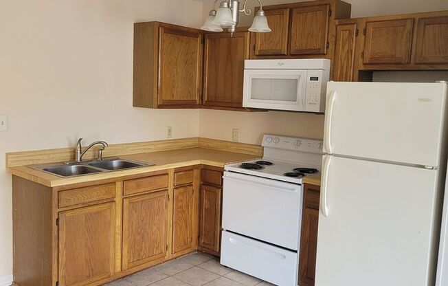 1 bed, 1 bath, 500 sqft, $925, Unit 1954