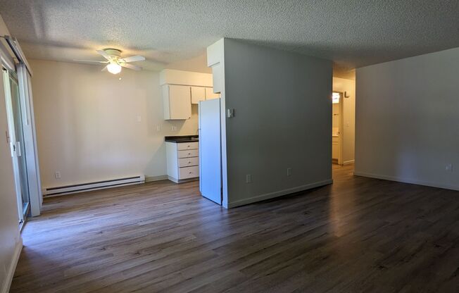 2 beds, 1 bath, 750 sqft, $1,395, Unit #01