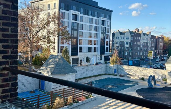 3 beds, 1 bath, 1,425 sqft, $1,495, Unit 4839-D2