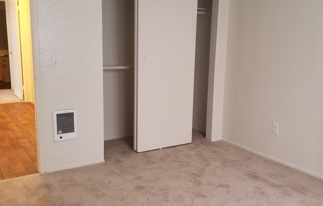 2 beds, 2 baths, 900 sqft, $2,200, Unit 53