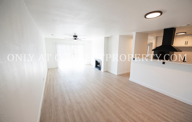 2 beds, 1 bath, 894 sqft, $1,699, Unit 05