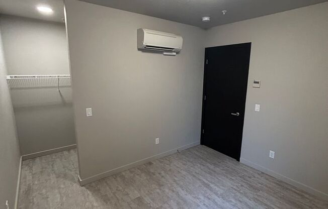 2 beds, 1 bath, 562 sqft, $1,575, Unit 209