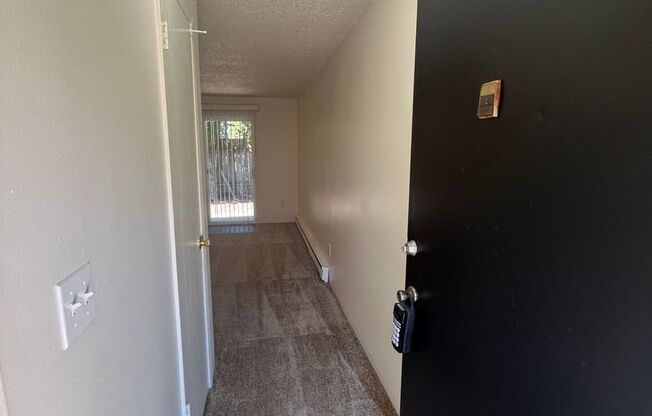1 bed, 1 bath, 550 sqft, $1,125