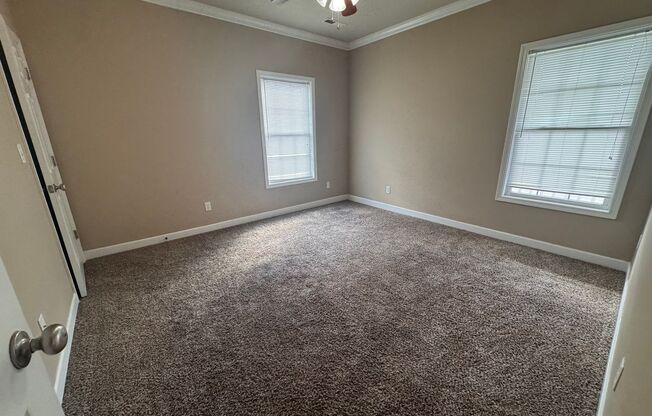 1 bed, 1 bath, 780 sqft, $795, Unit 252-F