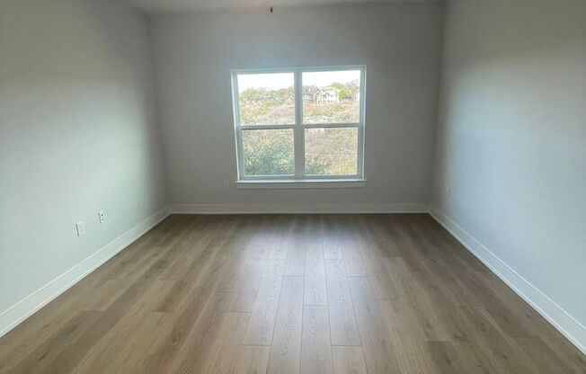 2500 Longview Street #400