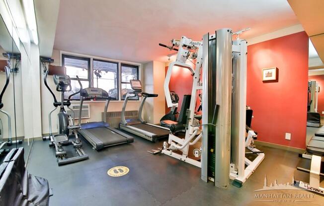 Studio, 1 bath, $3,850, Unit 7K