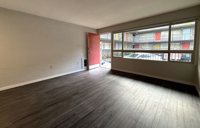 1 bed, 1 bath, 393 sqft, $1,195, Unit 104