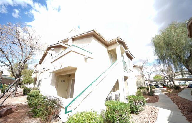 SHOWINGS AVAILABLE NOW