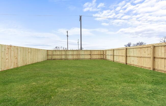 3 beds, 2 baths, 1,101 sqft, $1,495, Unit 099-6403