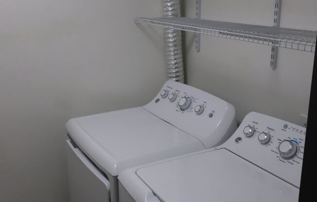 1 bed, 1 bath, $1,695, Unit 308