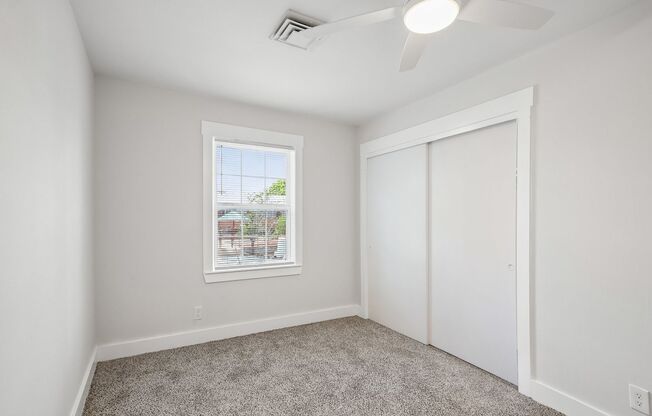 3 beds, 2 baths, 1,000 sqft, $2,111